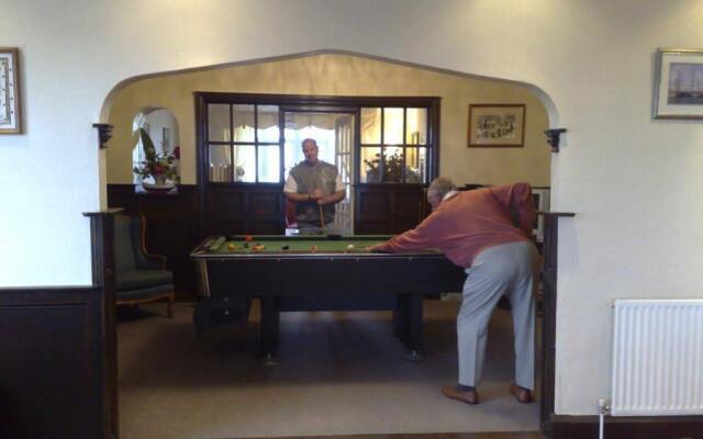 Kenton Hotel