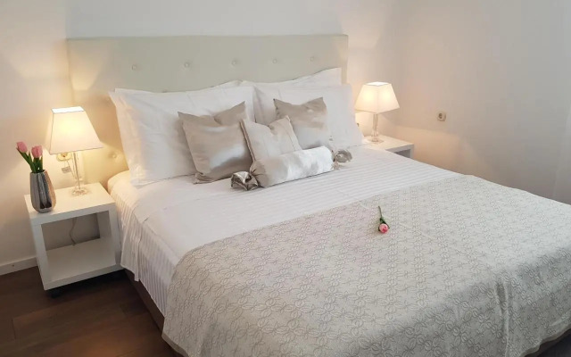 Apartment Tisno Residence
