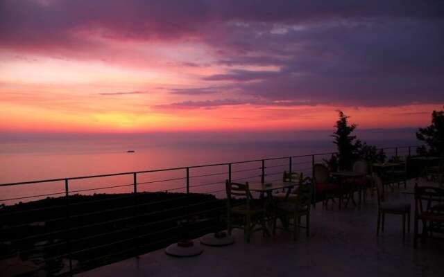 Serenity Boutique Hotel