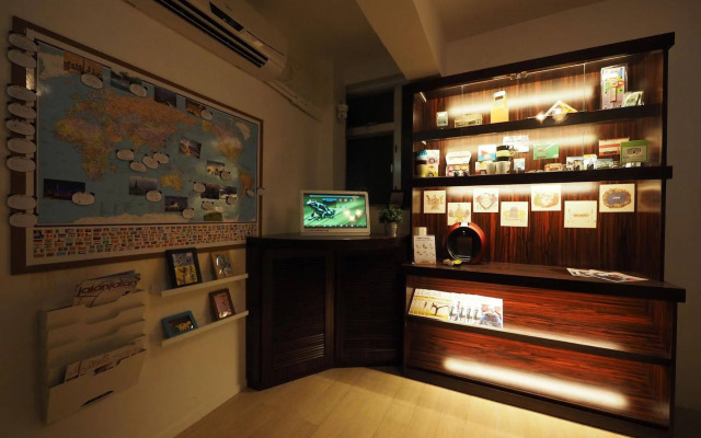 Panda's Hostel - Elegant