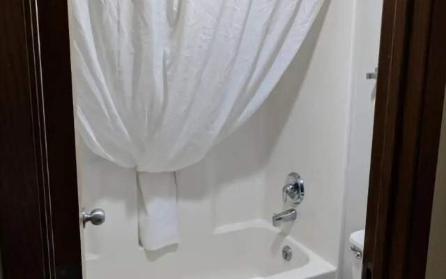 Red Lion Inn & Suites Post Falls