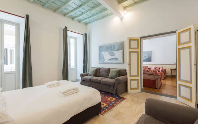 Farnese Stylish Apartment