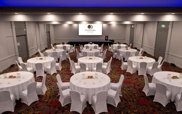 DoubleTree by Hilton Alice Springs
