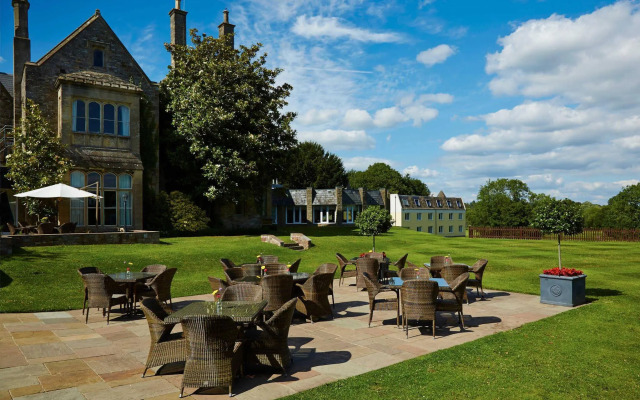 Delta Hotels by Marriott St. Pierre Country Club