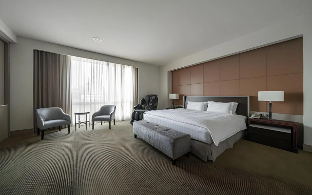 Taipung Suites