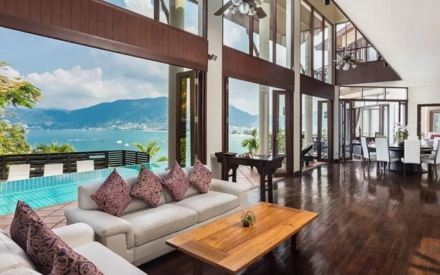 Grand Sea View 5BR Villa Sukadara Patong