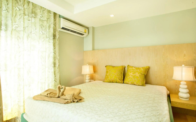 Rocco Hua Hin Beach Seaview