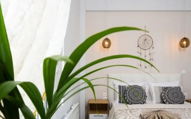 93m² homm Chic Apartment close to Metaxourgeio