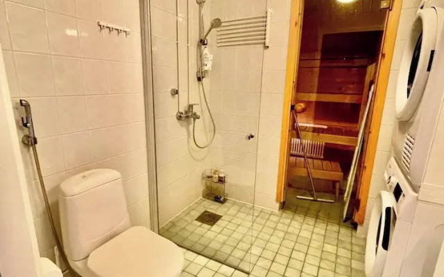 Cozy 2 Room Apartment With a Private Sauna!