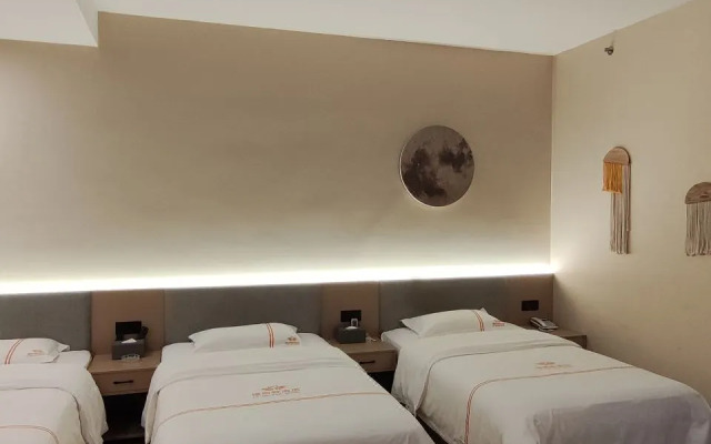Lvheyuan Business Hostel