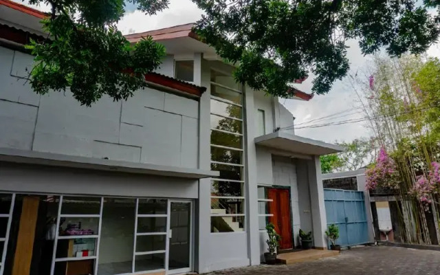 RedDoorz near Jogja City Mall 4