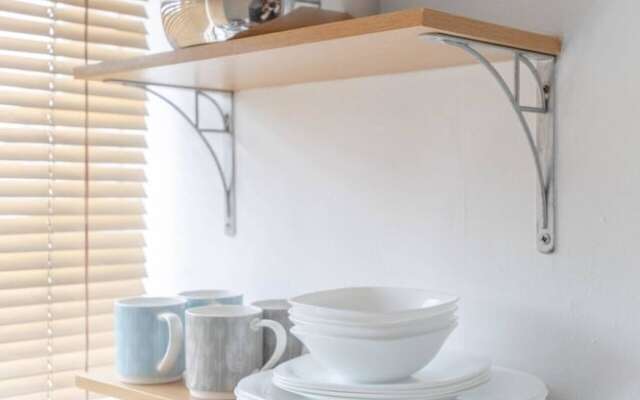 Well Located 2BD Flat 20 Mins to Tower Bridge!