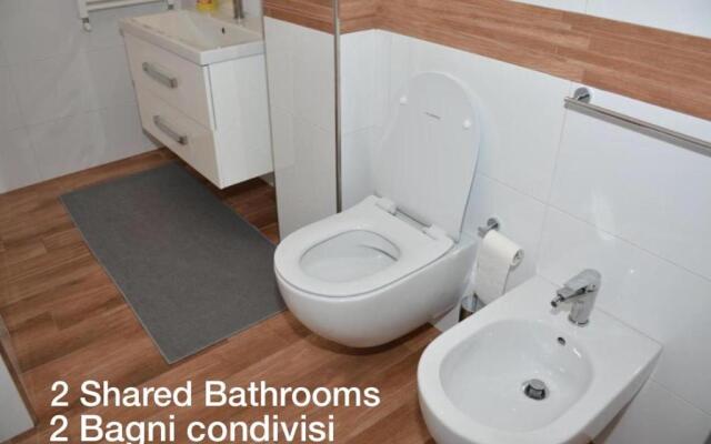 Italien chic, camera con bagni condivisi