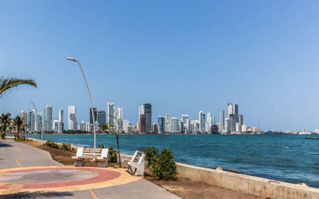 Estudio En Cartagena Cerca Al Mar 203