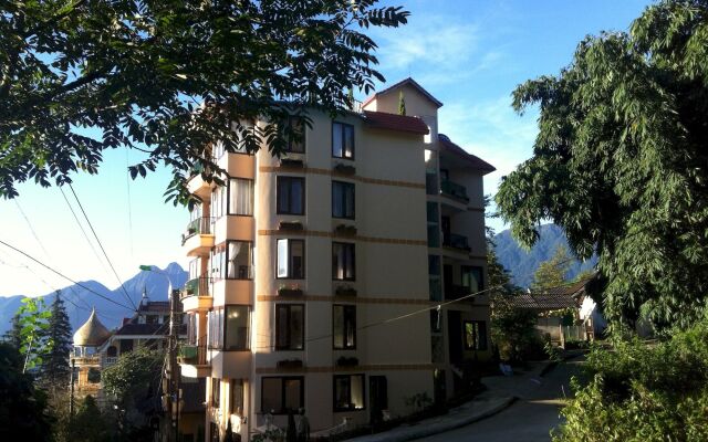 Sapa House Hotel Halal Certified