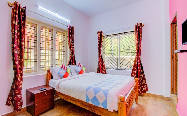 Oyo Home 23219 Bright Studio