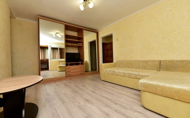 Inzhir Na Tsvetnom 28 Apartments