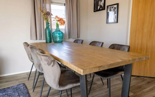 Resort De Kraaijenbergse Plassen 38139