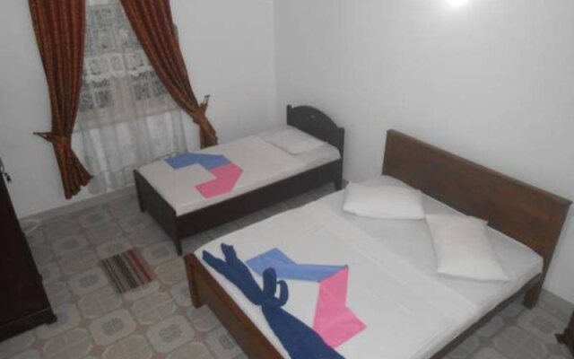 Kandy Casual Tourist Hotel