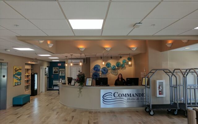 Commander Hotel & Suites