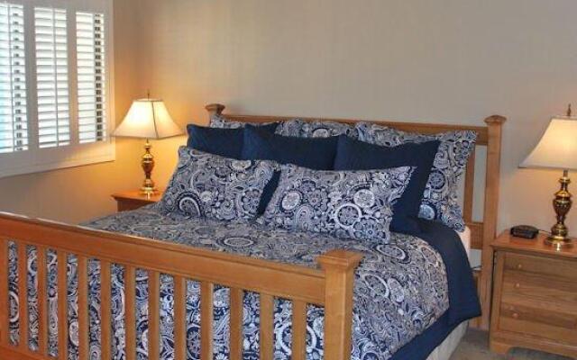 Sand & Sea Resort Condominiums