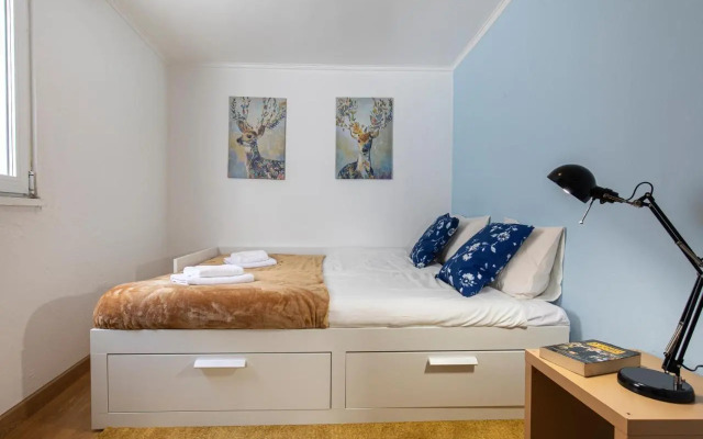 3 bedroom apt near Av. Liberdade