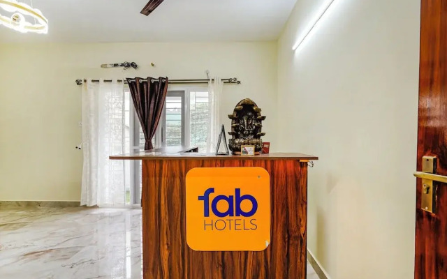 Fabhotel Lucky Inn Grand Residency
