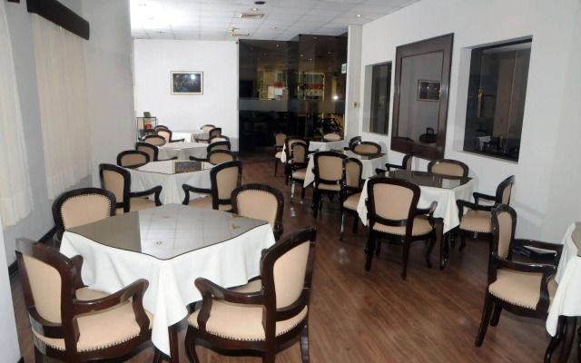 New Corpac Hotel