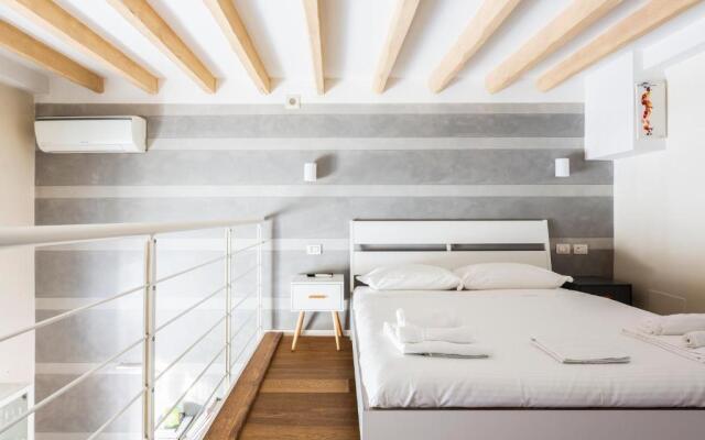 Awesome loft in the city center of Milan