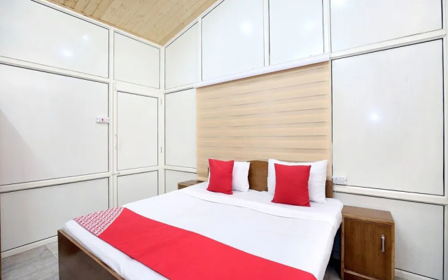 Oyo 13110 Home Valley View 3Bhk Panthaghati