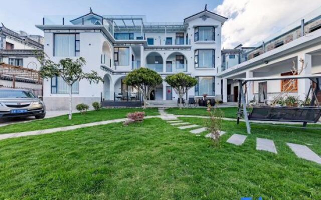 Yishan Banye Homestay (Longqi Wharf Branch)