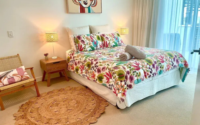 Breeze Beachfront Apartment no 9