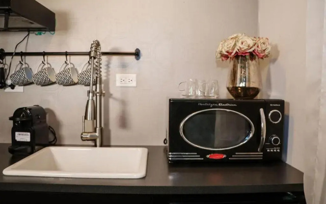 AmazINN Places Rooftop and Jacuzzi III