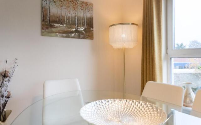 The Broch, 1st Floor, Luxurious City Centre Apartment