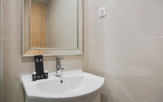 Big And Cozy 3br Apartment at Maqna Residence