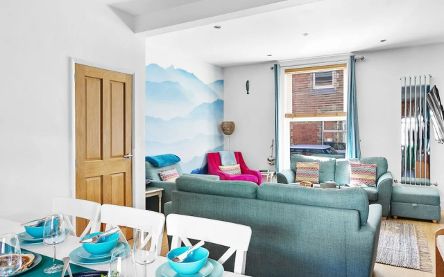 The Terrace - Bright Characterful and Near Beaches