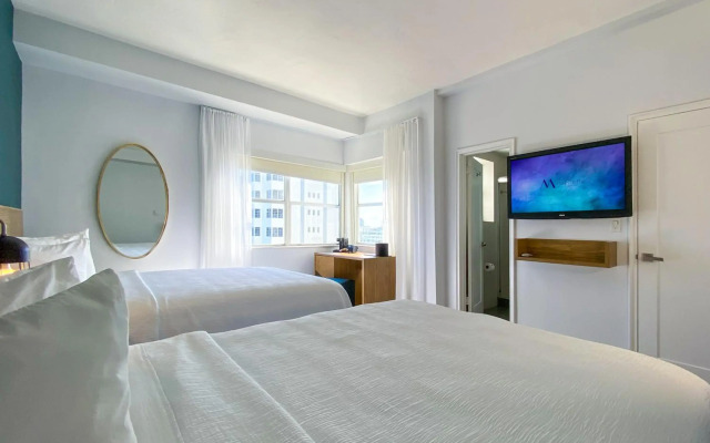 Marseilles Beachfront Hotel