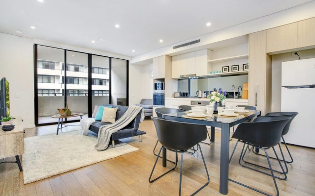 Elegance Luxury & Convenience 2BR Ap