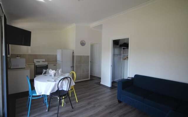 Amaroo Resort