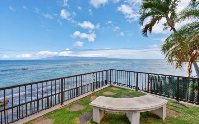 Hale Ono Loa 104