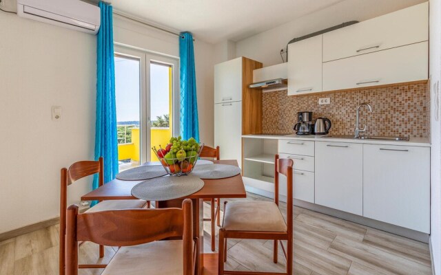 Stunning Apartment in Pomer With 1 Bedrooms and Wifi