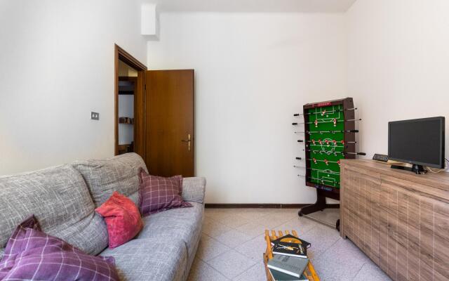 Classic Style Apartment by Wonderful Italy