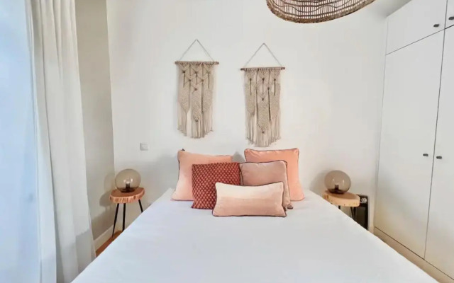 Vila Rosário 3 studios with Patio by Homeful Homes