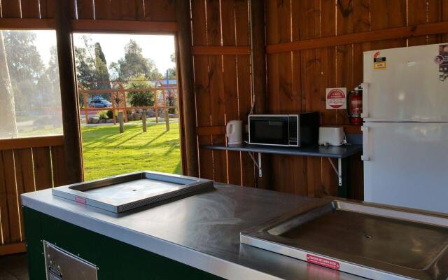 Yea Riverside Caravan Park