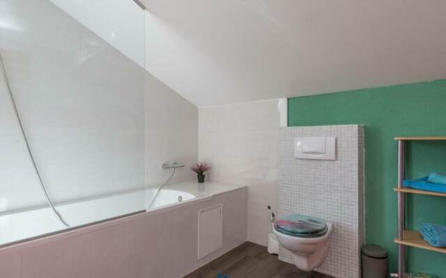 Sunshine Comfortable Holiday Residence