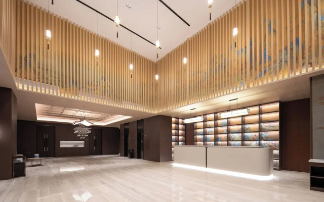 World Hotel Kaifeng Gulou Square Branch