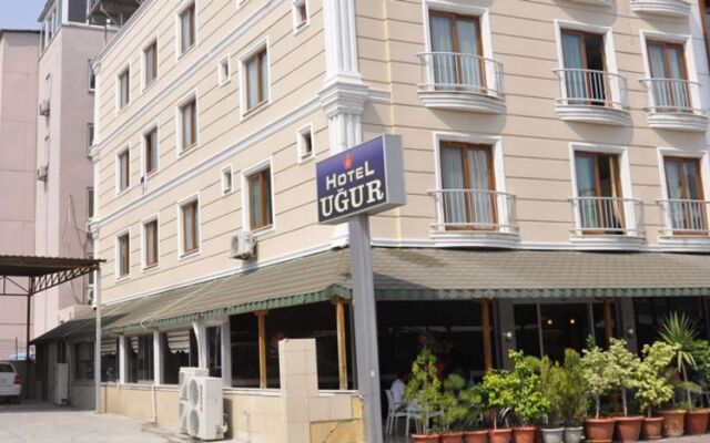 Ugur Hotel