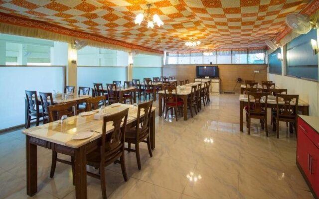 FabHotel Satish Executive Hinjewadi