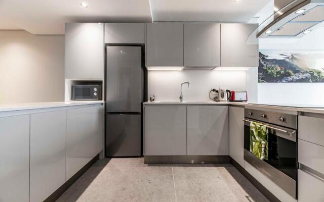 605 The Cosmopolitan Views and Location