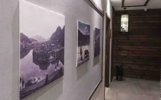 Lugu Inn (Luohu Lushan Art Town)